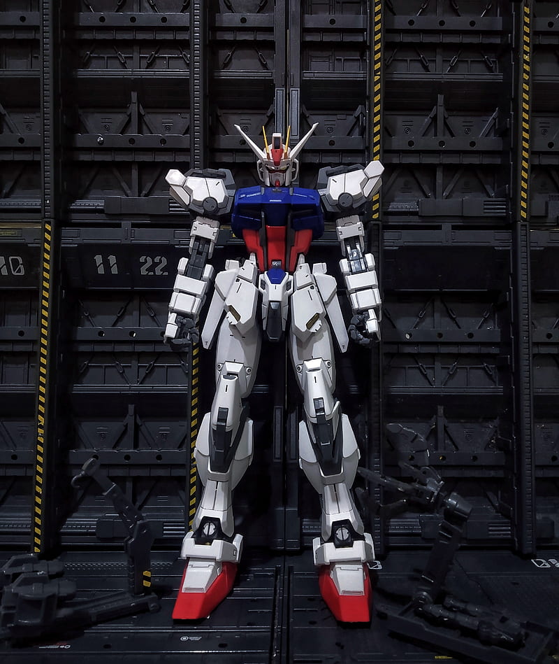 Gundam Strike, gundamseed, gundamstrike, gunpla, la maquina, malay, marvel, robot, guerra, HD phone wallpaper