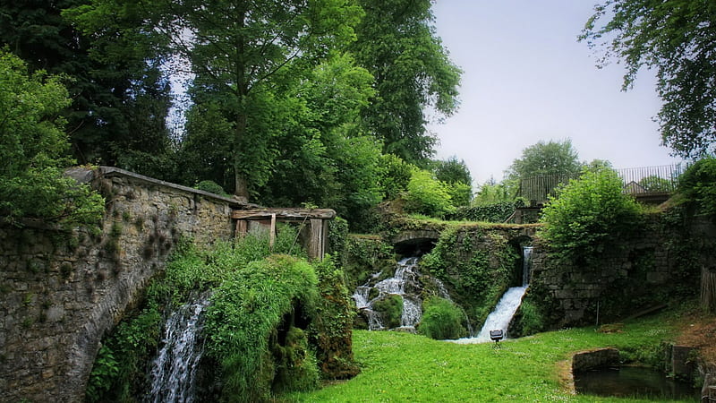 wonderful waterfalls in a park in hasselt belgium, rocks, lawn, vegetations, trees, wall, waterfalls, HD wallpaper