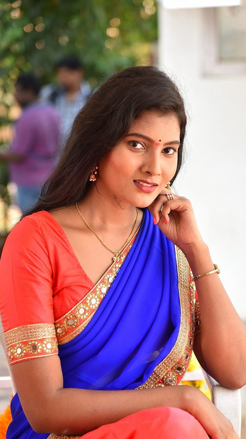 Telugu Actress Hot Pics - Priyanka Jawalkar Hot in Saree 👍💃 | Facebook