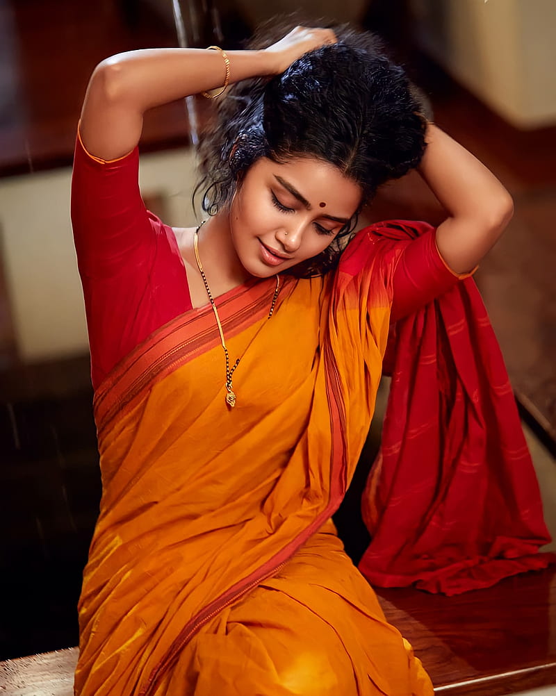 Anupama parameswaran, actress, anupamaparameswaran, malayalam, malayalam movie, tamil, telugu, telugu movie, HD phone wallpaper