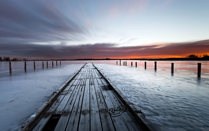 old wooden pier on a lake at sundown, sundown, pier, pylons, lake, mist, HD wallpaper
