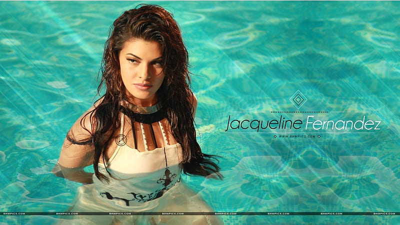 Jacqueline Fernandez Bathing, HD wallpaper