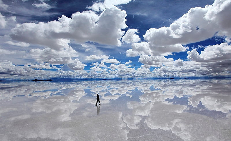 Walk in the Clouds, background, clouds, landscape, cenario, nice, skyscape, scenario, infinite, beauty, waterscape, reflection, paisage, , paysage, cena, man, sky, peisaje, panorama, water, cool, men, awesome, walking, hop, landscape, scenic, bonito, graphy, mirror, scenery, amazing, reflex, horizon, view, paisagem, nature, walk, pc, natural, scene, HD wallpaper