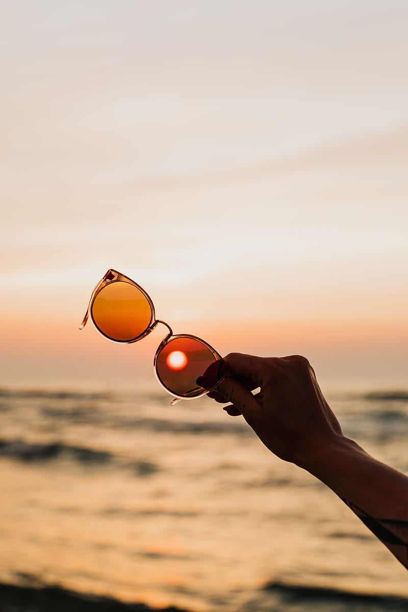 Person Holding Orange Framed Sunglasses during Sunset, HD phone wallpaper