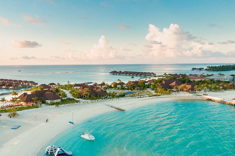Aerial View Of A Beautiful Island Resort, HD wallpaper