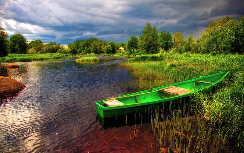 Little green boat, boat, green, cabin, trees, lake, HD wallpaper