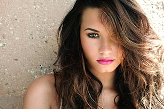 HD demi lovato beautiful wallpapers