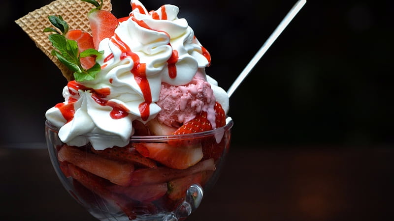 Strawberry Dessert, Ice Cream, Whipped-cream, Strawberries, Wafer, Parsley, HD wallpaper