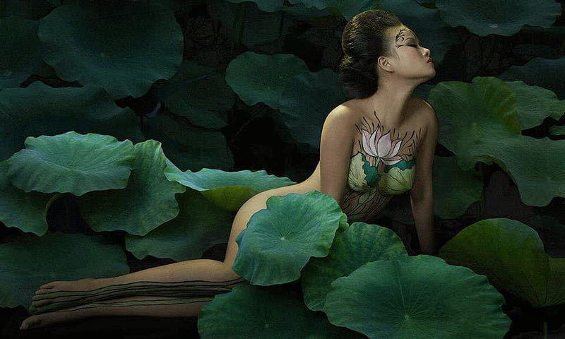 Body painting green nature woman, Body art, Pinterest