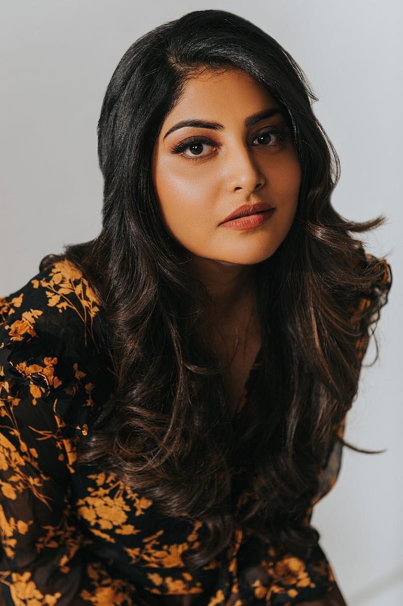 Manjima Mohan - Photos, Videos, Birthday, Latest News, Height In Feet -  FilmiBeat