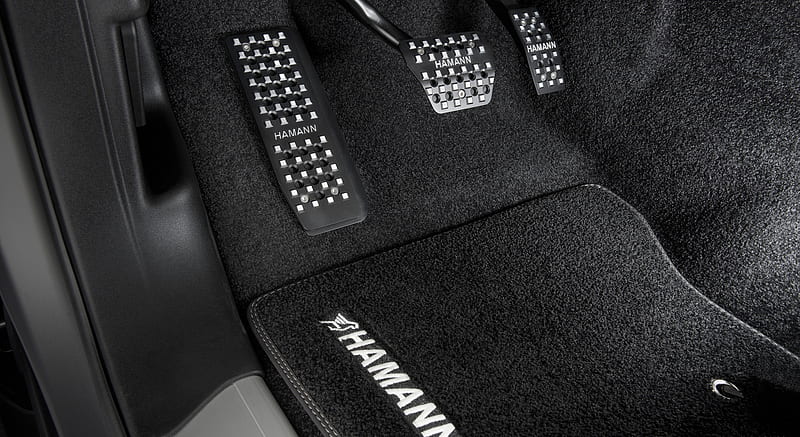 HAMANN MYSTÉRE based on Range Rover Vogue (2013) - Floor Mat / Pedals - Interior Detail , car, HD wallpaper