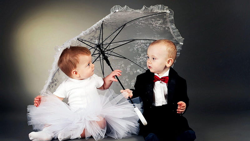 Boy And Girl Babies Are Wearing Wedding Costume Sitting Under Umbrella Cute, HD wallpaper
