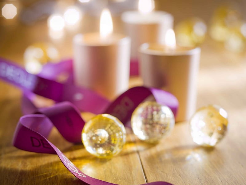 ๑๑ The magic of the holidays ๑๑, yellow, bow, atmosphere, hope, ambiance, love, siempre, light, cozy, warm, burning, ribbon, candles, purple, entertainment, magical, precious, fashion, HD wallpaper