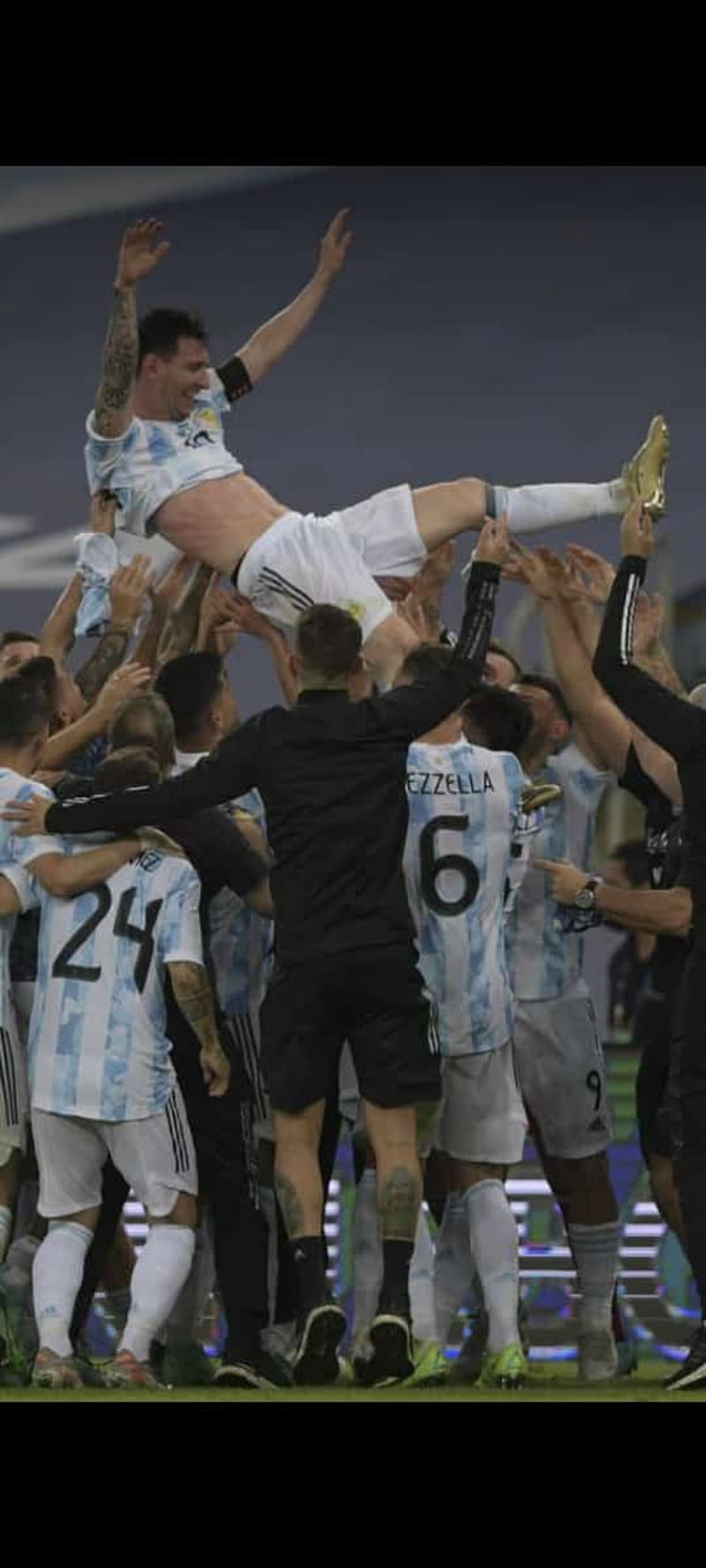La Scaloneta papa, Messi, Argentina, HD phone wallpaper