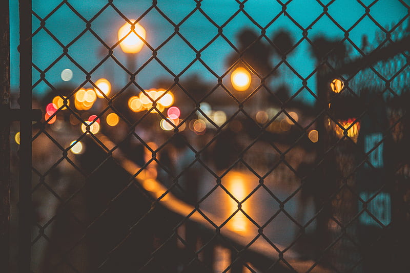 mesh, fence, blur, night, glare, HD wallpaper