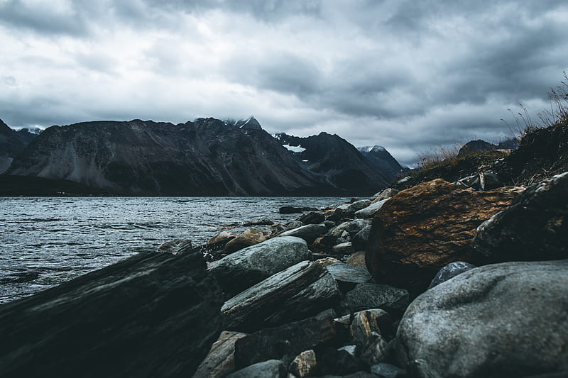 mountain, stones, water, lake, fog, overcast, HD wallpaper