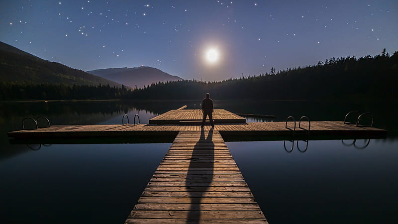moonshadow on lake whistler in canada, stars, moon, dock, shadow, man, lake, HD wallpaper