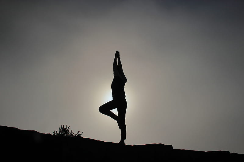 person doing yoga exercises, HD wallpaper