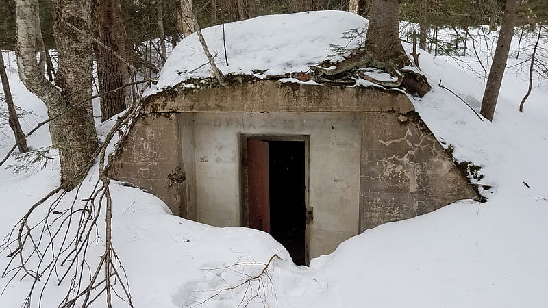 Dynamite bunker, adirondack mountains, nature, old forge, railroad, snowy, winter, HD wallpaper