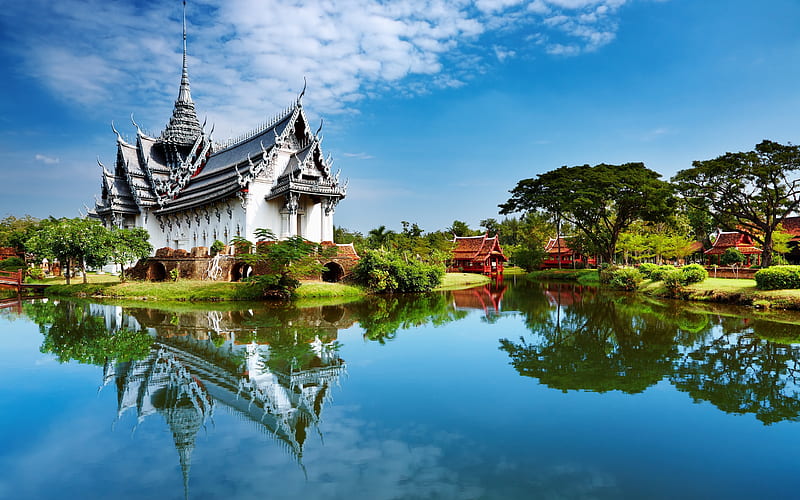 Beauty Of Thailand, architecture, house, grass, monuments, clouds, thailand, beautiful landscape, japan, temple, beauty, reflection, lovely, houses, china, park, sky, palace, trees, building, water, paradise, asian, garden, chinese, colorful, home, sunny, bonito, graphy, green, river, blue, ancient, view, colors, lake, tree, plants, peaceful, nature, HD wallpaper