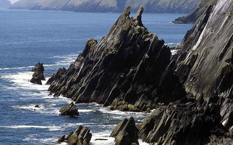 knife edge cliffs on the seacoast, cliffs, edge, sharp, coast, sea, HD wallpaper