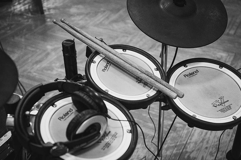 grayscale of drumsticks on electric drum kit, HD wallpaper