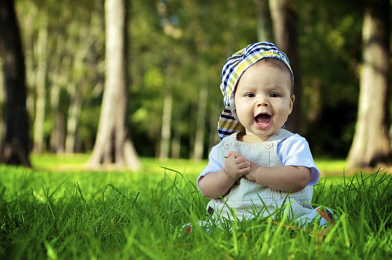 Baby in grass, lovely, green, grass, nature, baby, happy, HD wallpaper |  Peakpx