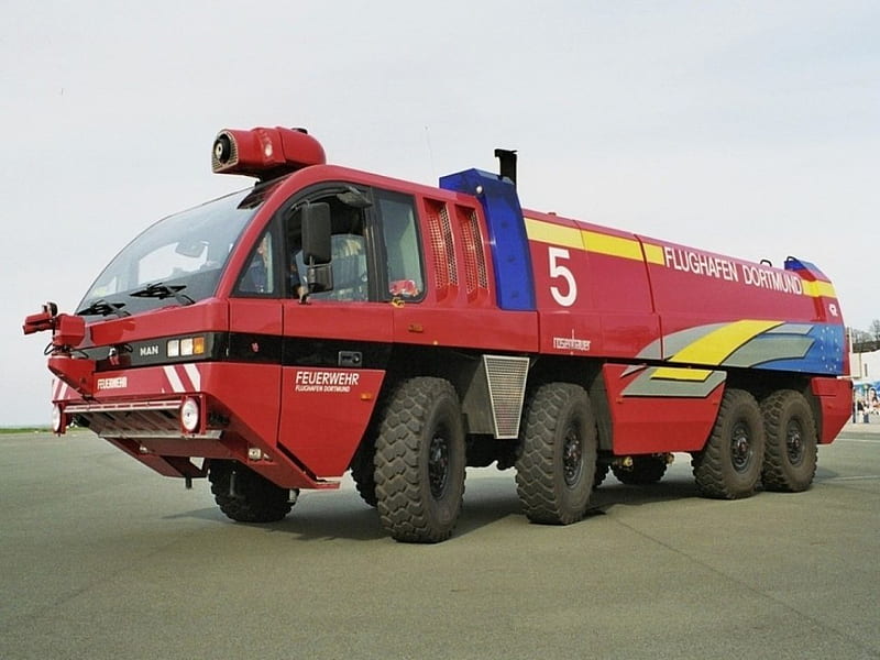 Airport Fire Truck (Germany), airport fire truck, germany, airport, german firetruck, fire truck, HD wallpaper