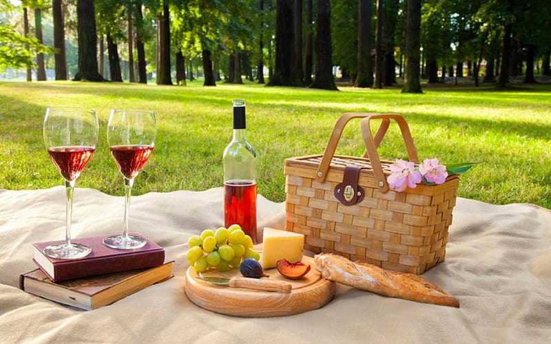 Romantic picnic Stock Photos, Royalty Free Romantic picnic Images |  Depositphotos