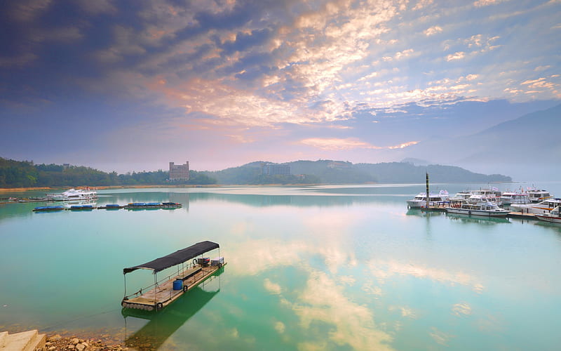 Calm Lake And Boats, HD wallpaper