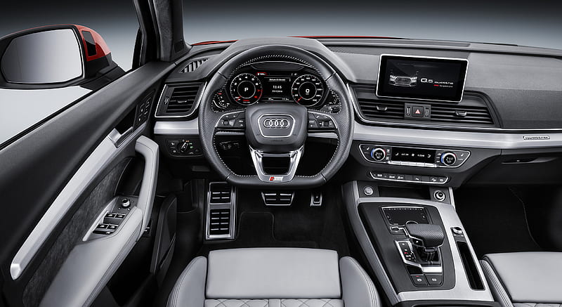 Audi Q5 Images  Q5 Exterior Road Test and Interior Photo Gallery