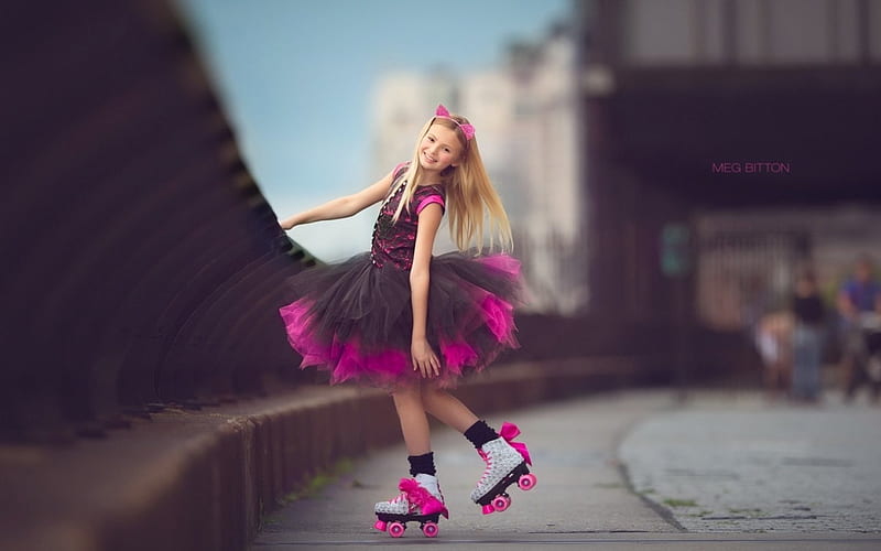Having fun little girl, dress, little, meg bitton, black, blonde, fun, roller skates, girl, child, pink, HD wallpaper