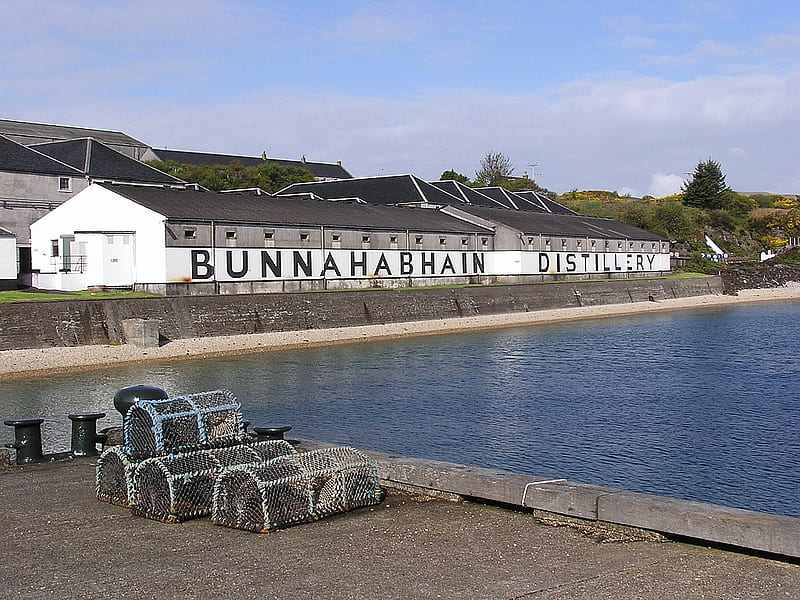 Scotland - Bunnahabhain Distillery, whisky, single malt, scotland, islay, HD wallpaper