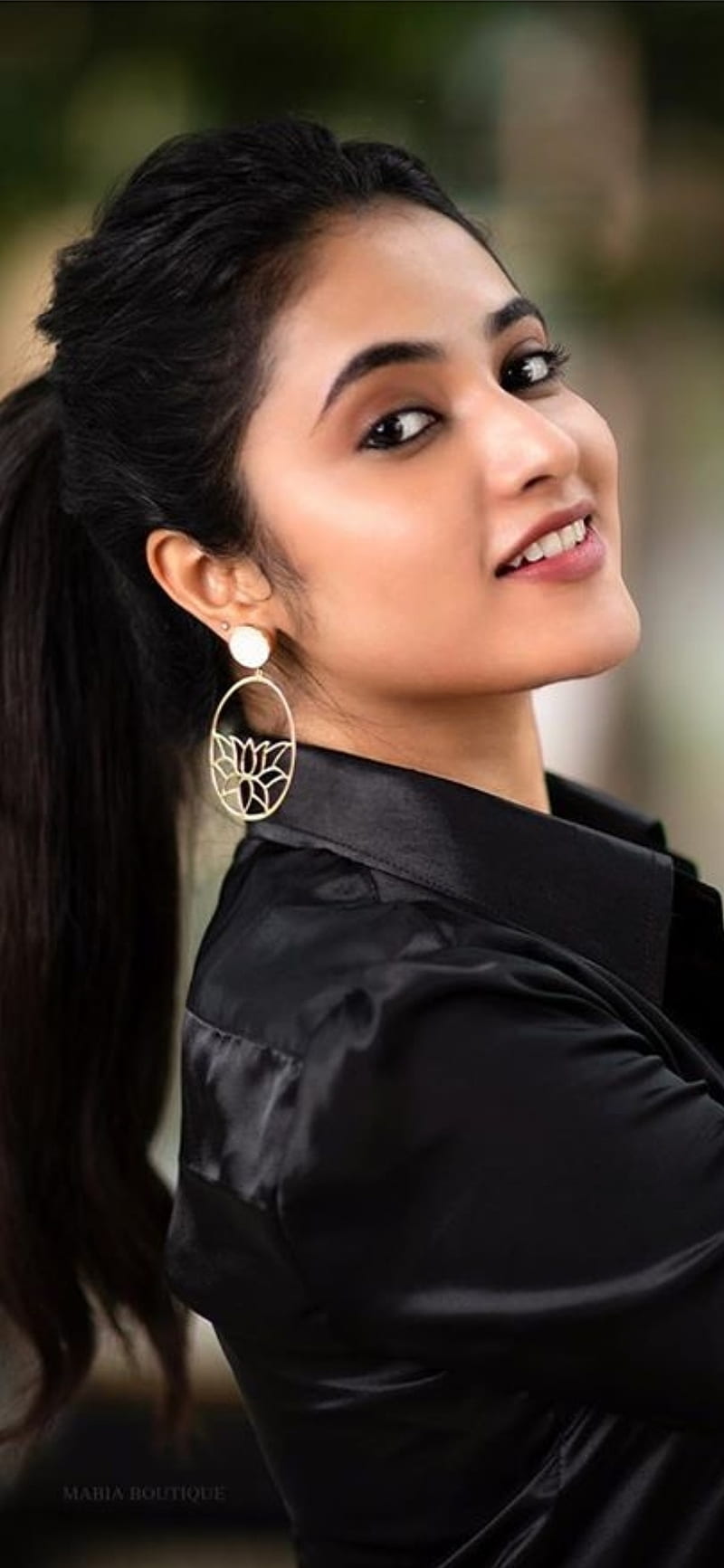 Priyanka Mohan, actress, doctor, gangleader, nani, sivakarthikeyan, south,  tamil, HD phone wallpaper | Peakpx