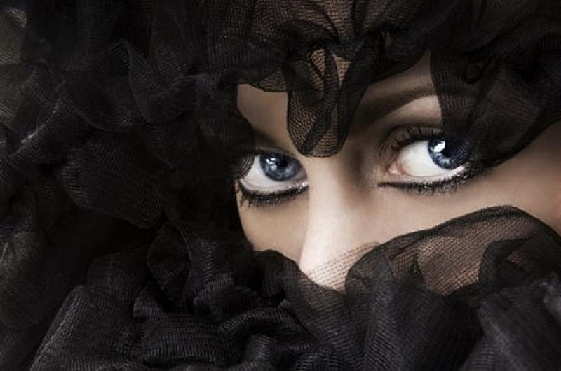 Black Lace, model, lace, black, bonito, lashes, secretive, alluring, eyes, blue, HD wallpaper