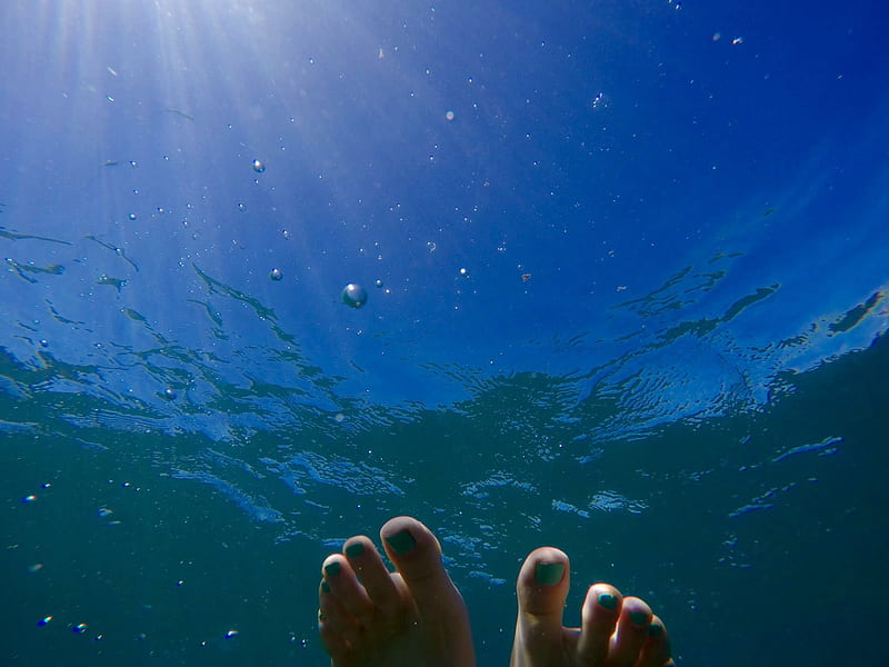 human feet on body of water during daytime, HD wallpaper