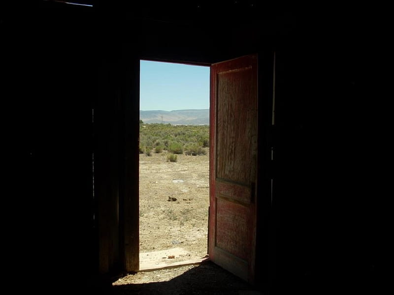 Another World Awaits, high desert, desert, abandoned, door, HD wallpaper