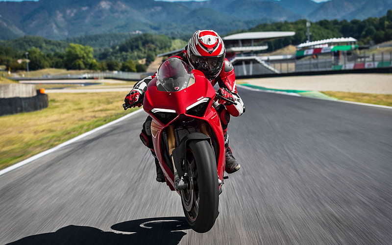 Ducati Panigale V4, 2018, sports motorcycle, racing track, sportbike, Ducati, HD wallpaper