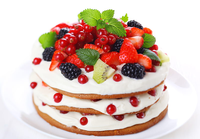 Cake for all my dear Friends in DN !!, cake, delicious, layered, food, strawberries, cream, HD wallpaper