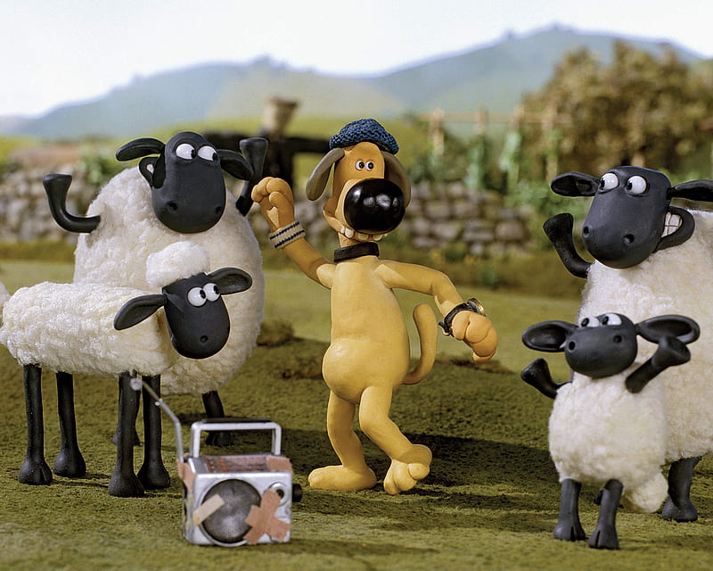 Shaun teh Sheep, sheep, shaun, fun, country, cartoon, backyard, dog, HD wallpaper