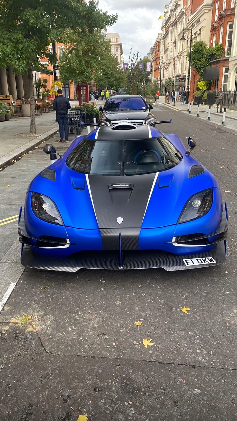 koenigsegg agera blue wallpaper