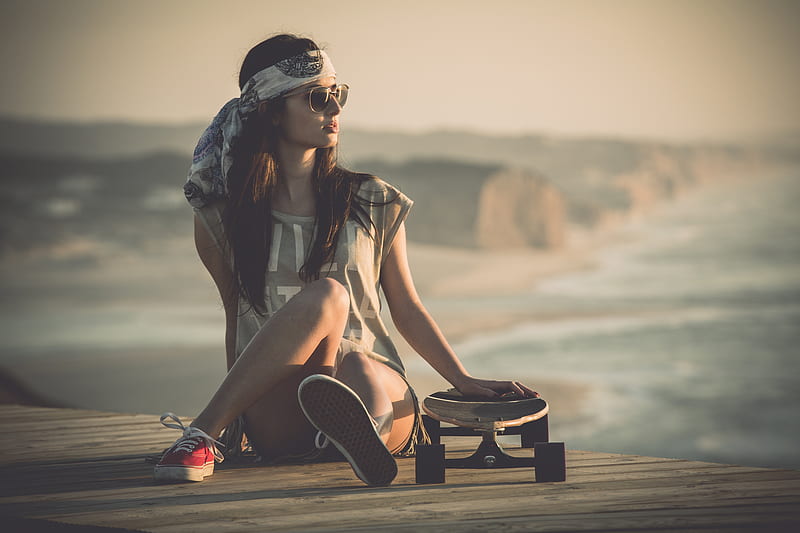 Girl On Beach With Skateboard, girls, model, HD wallpaper