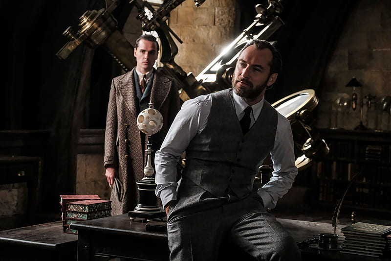 Jude Law Fantastic Beasts The Crimes Of Grindelwald 2018, fantastic-beasts-2, fantastic-beasts-the-crimes-of-grindelwald, 2018-movies, movies, jude-law, HD wallpaper