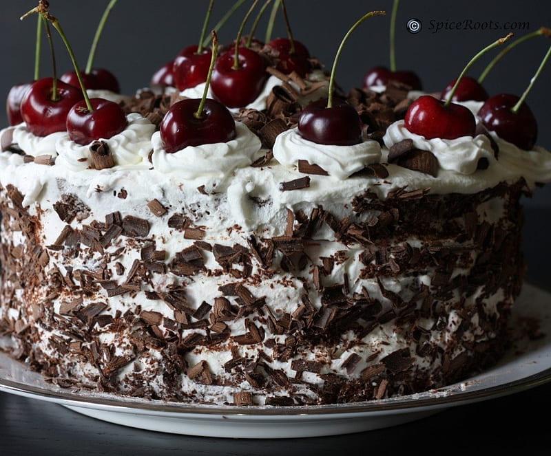 BLACK FOREST CAKE, chocolate, cherries, cakes, birtays, desserts, treats, cream, HD wallpaper