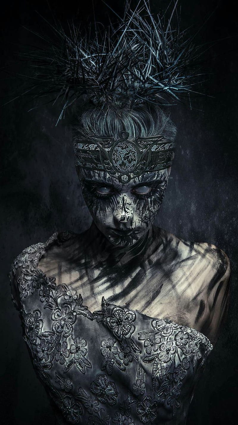 Dark Art: Body Horror - Volume 1: Beauty Deconstructed: greyscale dark art  horror portraiture adult coloring book : -Tisha, NeverMore: Amazon.se: Books