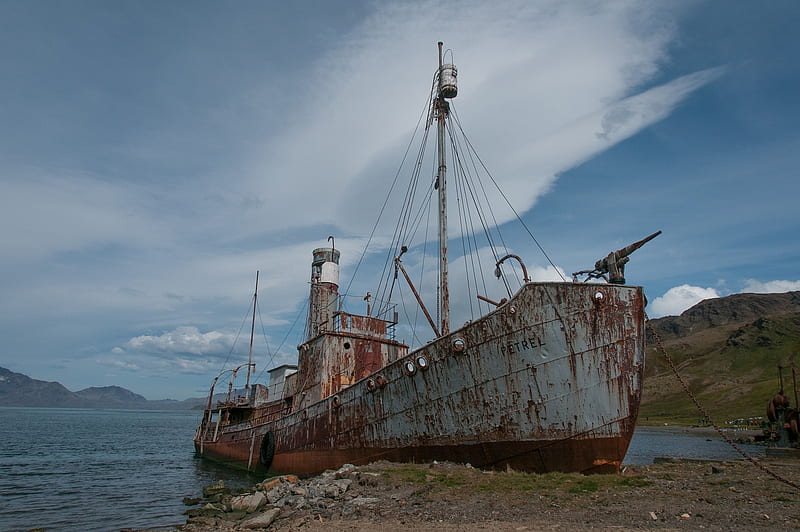 Abandoned Whaling Ship, Grytviken, ocean, Whaling Ship, South Georgia Island, Abandoned, wreck, beach, boat, sand, water, marine, ship, HD wallpaper