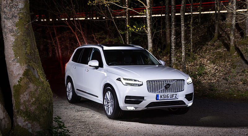 2016 Volvo XC90 (UK-Spec) Inscription (Ice White) - Front , car, HD wallpaper