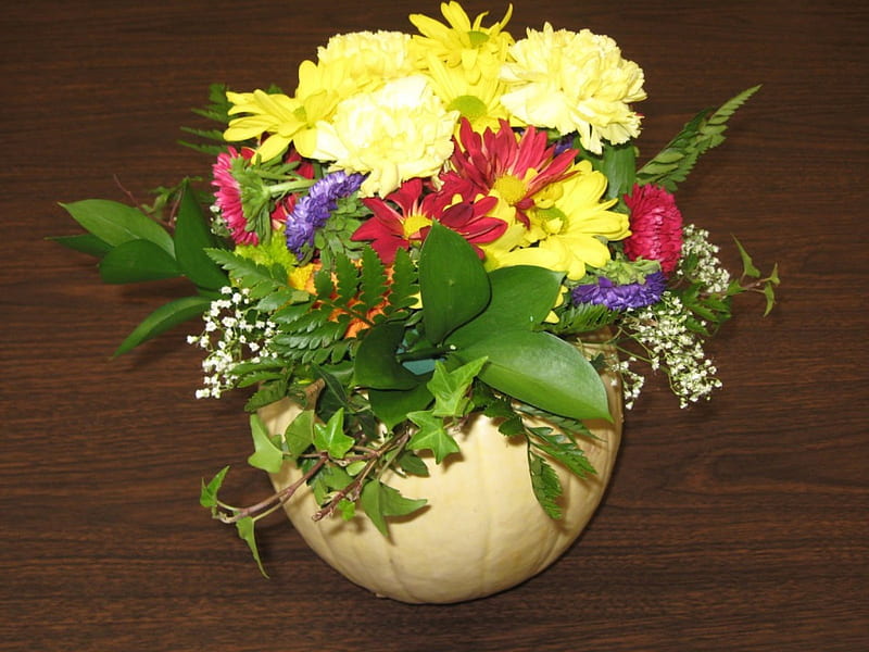 Autumn Floral, fall, autumn, bouquet, fresh, yellow, sunny, pumpkin vase, HD wallpaper