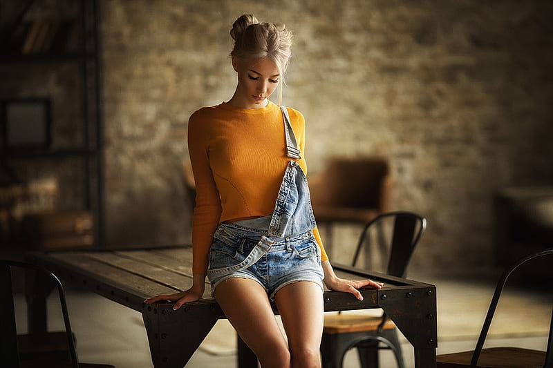 Home Alone . ., table, cowgirl, ranch, women, overall jeans, style, western, blondes, HD wallpaper