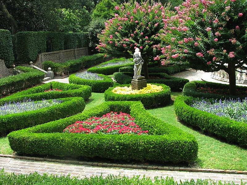 Elizabethan Garden - North Carolina - USA, formal, green, hedge, public, north carolina, garden, HD wallpaper